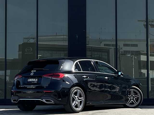 メルセデス・ベンツ Ａ２００ｄ AMGライン 石川県 2019(令1)年 3.2万km コスモスブラック 純正メモリナビ/（BT/FM/AM/フルセグTV）/全周囲カメラ/ステアリングスイッチ/パドルシフト/パワーシート/黒レザーシート/シートメモリー/サンルーフ/前後ドライブレコーダー/ブルメスタープレミアム/ヘッドアップディスプレイ/ブラインドスポットモニター/電格ミラー/ETC