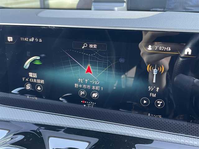 メルセデス・ベンツ Ａ２００ｄ AMGライン 石川県 2019(令1)年 3.2万km コスモスブラック 純正メモリナビ/（BT/FM/AM/フルセグTV）/全周囲カメラ/ステアリングスイッチ/パドルシフト/パワーシート/黒レザーシート/シートメモリー/サンルーフ/前後ドライブレコーダー/ブルメスタープレミアム/ヘッドアップディスプレイ/ブラインドスポットモニター/電格ミラー/ETC