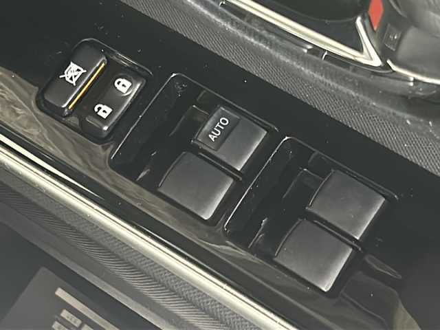 トヨタ アクア G ブラックソフトレザーセレ 沖縄県 2015(平27)年 5.4万km ダークバイオレットマイカメタリック 禁煙車/衝突軽減ブレーキ　/純正ナビ/バックカメラ/フルセグテレビ/クルーズコントロール/Ｂｌｕｅｔｏｏｔｈ/レザーシート/ＬＥＤヘッドライト/スマートキー/スペアキー　/社外アルミホイール