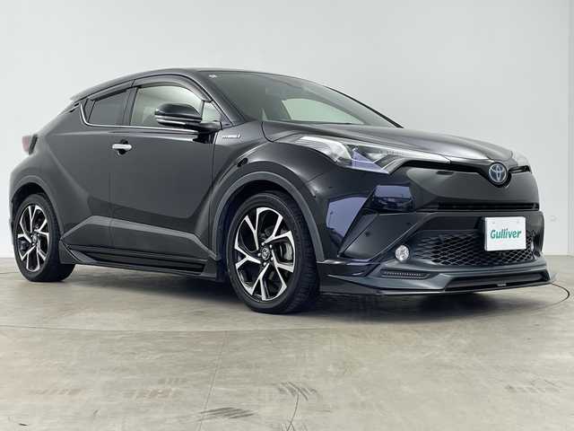 トヨタ Ｃ－ＨＲ G LEDエディション 鹿児島県 2018(平30)年 9.4万km ブラックマイカ 純正9型SDナビ/Bluetooth/CD/DVD/フルセグテレビ/プリクラッシュセーフティ/レーンキープアシスト/レーダークルーズコントロール/オートハイビーム/ETC/ドライブレコーダー/TRDエアロパーツ/ブラインドスポットモニター/電動格納ミラー/スペアキー