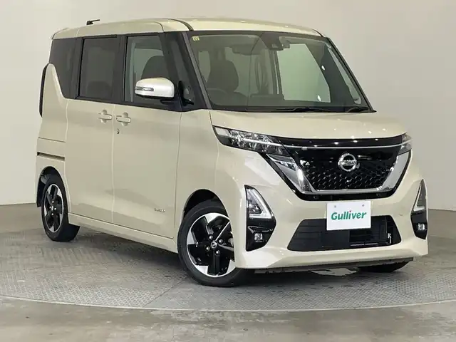 日産 ルークス ハイウェイスター X 栃木県 2020(令2)年 2.6万km ベージュ 全方位カメラ/前後コーナーセンサー/インテリジェントエマージェンシーブレーキ/・踏み間違い衝突防止アシシステム/・アラウンドビューモニター/・SOSコール/前方ドラレコ/禁煙車/オートライト/LEDヘッドライト/横滑り防止装置/片側パワスラ/スマートキー/プッシュスタート/アイドリングストップ/ステアリングスイッチ/ウィンカーミラー/電動格納ミラー/純正14インチアルミホイール