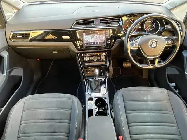 フォルクスワーゲン ゴルフ トゥーラン TSI ハイライン 東京都 2017(平29)年 6.3万km 青 純正ナビ /バックカメラ/クルーズコントロール/前後ドライブレコーダー/MTモード付AT/ETC/レーンアシスト/フロントアシスト/歩行者モニタリング/アイドリングストップ/シートヒーター /USB入力端子/オートライト/SRSエアバッグ（運転席/助手席/サイド）/純正フロアマット/純正アルミホイール