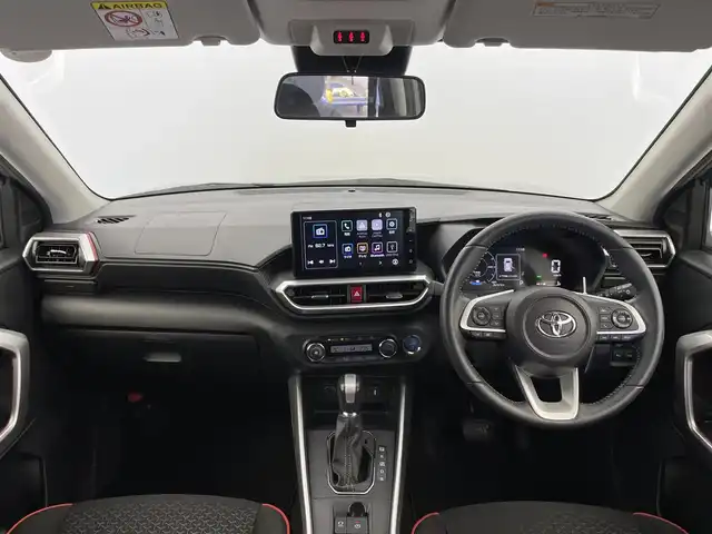 トヨタ ライズ Z 富山県 2022(令4)年 2.7万km スムースグレーマイカメタリック/ブラック2トーン 純正ディスプレイオーディオ/フルセグTV/Bluetooth/HDMI/バックカメラ/ETC/レーダークルーズコントロール/シートヒーター/前後コーナーセンサー/衝突被害軽減ブレーキ/レーンキープアシスト/LEDオートライト/純正17インチアルミ/純正フロアマット/純正ドアバイザー/スマートキー/スペアキー/保証書/取扱説明書