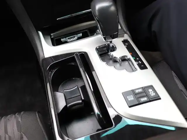 トヨタ クラウン アスリート 神奈川県 2013(平25)年 11.7万km ブラック 純正ナビ/フルセグＴＶ/ＴＶキャンセラー/バックカメラ/ＥＴＣ　/前席パワーシート/トランククローザー/キーレス＆プッシュスタート/キセノンヘッドライト/フォグライト/スペアスマートキー/保証書/取説(車両・ナビ）/記録簿（H26.28.30.R2.4.6)