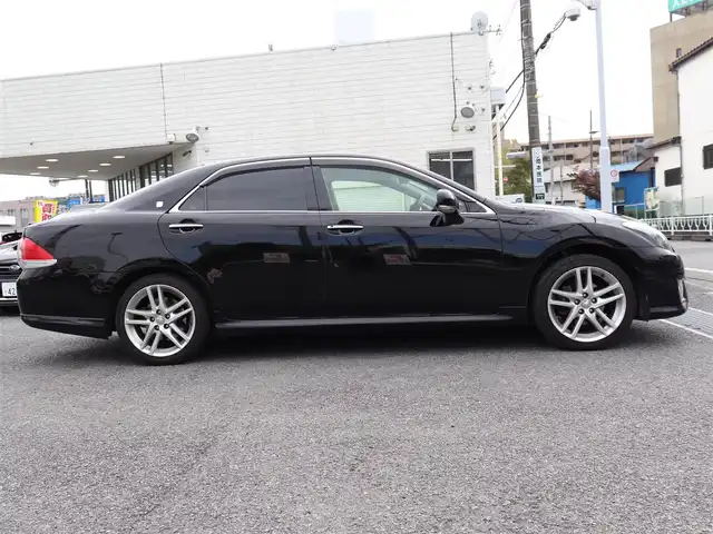 トヨタ クラウン アスリート 神奈川県 2013(平25)年 11.7万km ブラック 純正ナビ/フルセグＴＶ/ＴＶキャンセラー/バックカメラ/ＥＴＣ　/前席パワーシート/トランククローザー/キーレス＆プッシュスタート/キセノンヘッドライト/フォグライト/スペアスマートキー/保証書/取説(車両・ナビ）/記録簿（H26.28.30.R2.4.6)