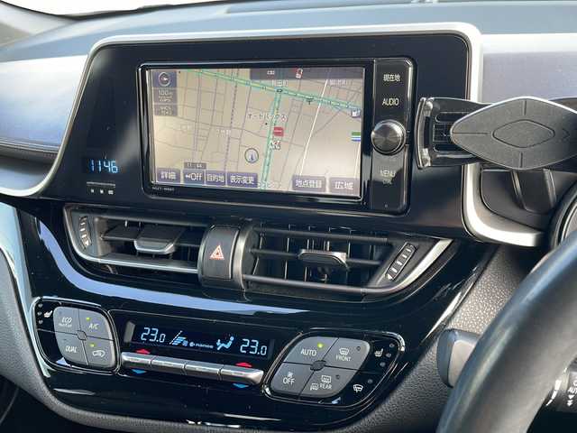 トヨタ Ｃ－ＨＲ G 岩手県 2017(平29)年 7.7万km ブラックマイカ モデリスタフルエアロ　純正ナビ　バックカメラ　Ｂｌｕｅｔｏｏｔｈ　ＤＶＤ再生　ＵＳＢ接続　フルセグ　ハーフレザーシートヒーター　純正１８ＡＷ　コーナーセンサー　Ｆフォグ　ＥＴＣ　オートハイビーム