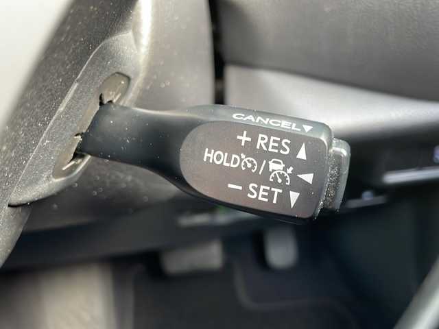 トヨタ Ｃ－ＨＲ G 岩手県 2017(平29)年 7.7万km ブラックマイカ モデリスタフルエアロ　純正ナビ　バックカメラ　Ｂｌｕｅｔｏｏｔｈ　ＤＶＤ再生　ＵＳＢ接続　フルセグ　ハーフレザーシートヒーター　純正１８ＡＷ　コーナーセンサー　Ｆフォグ　ＥＴＣ　オートハイビーム