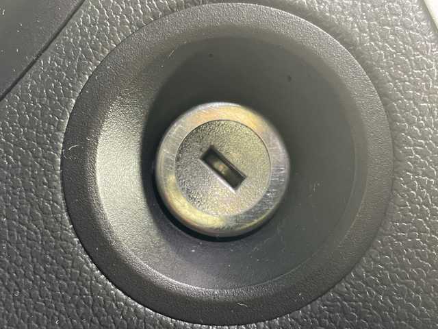 フォード エクスプローラー XLT エコブースト エクスクルーシブ 福岡県 2014(平26)年 7.6万km 白 純正メーカーナビ(CD/DVD/Bluetooth接続/iPod) 車外カメラ(前/後/右サイド) フルセグTV ブラインドスポットモニター クルーズコントロール 後方コーナーセンサー ルーフレール 前方ドライブレコーダー ガラスルーフ ビルトインETC スペアキー 記録簿 4WD 左ハンドル