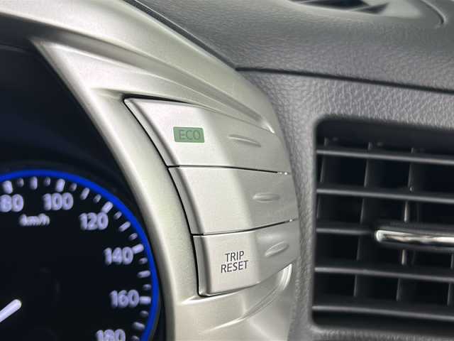 日産 エルグランド 250ハイウェイスターS 熊本県 2018(平30)年 5.4万km ブリリアントホワイトパール 純正ナビ/・フルセグTV/CD/DVD/SD/BT/・バックカメラ/フリップダウンモニター/クルーズコントロール/片側パワースライドドア/ビルトインETC/ハーフレザーシート/後席オットマン/オートライト/HIDヘッドライト/フォグランプ/スマートキー/スペアキー