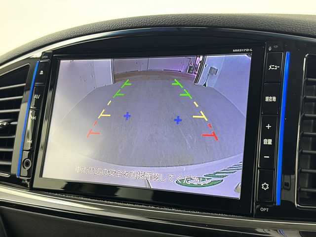 日産 エルグランド 250ハイウェイスターS 熊本県 2018(平30)年 5.4万km ブリリアントホワイトパール 純正ナビ/・フルセグTV/CD/DVD/SD/BT/・バックカメラ/フリップダウンモニター/クルーズコントロール/片側パワースライドドア/ビルトインETC/ハーフレザーシート/後席オットマン/オートライト/HIDヘッドライト/フォグランプ/スマートキー/スペアキー