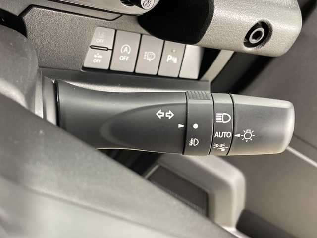 スズキ ジムニー シエラ JC 鹿児島県 2025(令7)年 0.4万km ジャングルグリーン ワンオーナー/社外ディスプレイオーディオ/バックカメラ/前後ドライブレコーダー/衝突軽減ブレーキ/車線逸脱警報/ヒルディセントコントロール/クルーズコントロール/ＥＴＣ/シートヒーター/スマートキー/純正フロアマット/保証書/取扱説明書