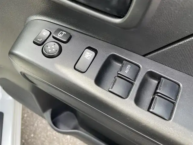 スズキ ワゴンＲ HYBRID FX 石川県 2018(平30)年 2.1万km ピュアホワイトP キーレス/純正オーディオ/電動ミラー/ベンチシート/純正ホイール/ABS/Wエアバッグ/保証書