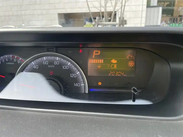 スズキ ワゴンＲ HYBRID FX 石川県 2018(平30)年 2.1万km ピュアホワイトP キーレス/純正オーディオ/電動ミラー/ベンチシート/純正ホイール/ABS/Wエアバッグ/保証書