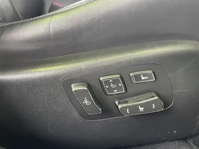 レクサス ＬＳ 600hL エグゼクティブP 和歌山県 2013(平25)年 15.6万km ブラック マークレビンソン/モデリスタエアロ/モデリスタマフラー/サンルーフ/純正メーカーナビ・フルセグTV・CD・DVD/　Bluetooth/バックカメラ/後席フリップダウンモニター/ナイトビュー/ステアリングヒーター/全席シートヒーター/全席シートクーラー/全席パワーシート/電動リア・リアサイドサンシェード/左リア電動オットマン付シート/リアマッサージ機能付シート/パワートランク/ビルトインETC/電子パーキング/レーダークルーズコントロール/LKA/BSM/プッシュスタート/スマートキー/オートライト