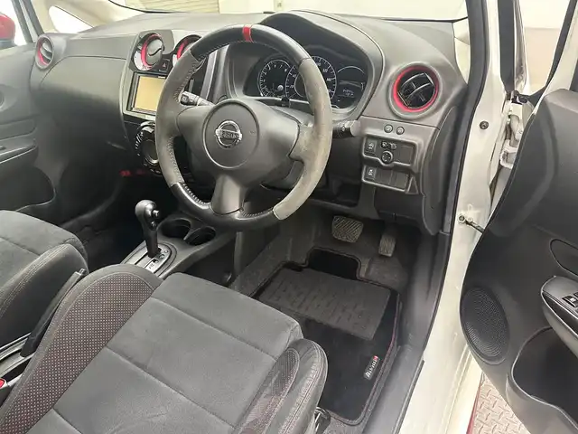 日産 ノート ニスモ 兵庫県 2015(平27)年 3.5万km ナイトベールパープル 社外メモリナビ(Bluetooth/フルセグ)/バックカメラ/LEDヘッドライト/アイドリングストップ/純正16インチアルミホイール/純正フロアマット/前後ドライブレコーダー/ドアバイザー/ETC/オートライト