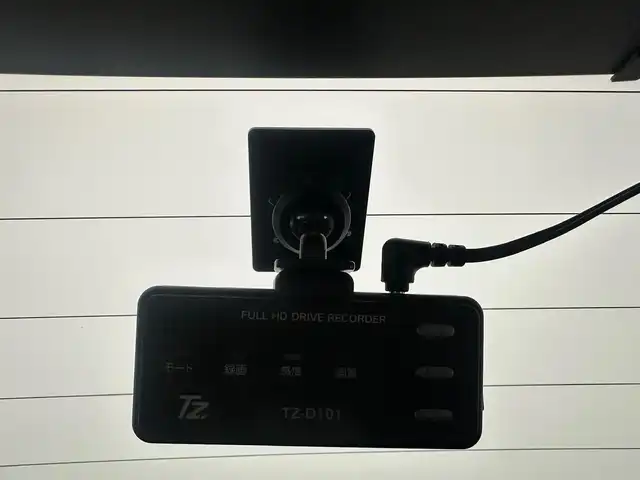 日産 ノート ニスモ 兵庫県 2015(平27)年 3.5万km ナイトベールパープル 社外メモリナビ(Bluetooth/フルセグ)/バックカメラ/LEDヘッドライト/アイドリングストップ/純正16インチアルミホイール/純正フロアマット/前後ドライブレコーダー/ドアバイザー/ETC/オートライト
