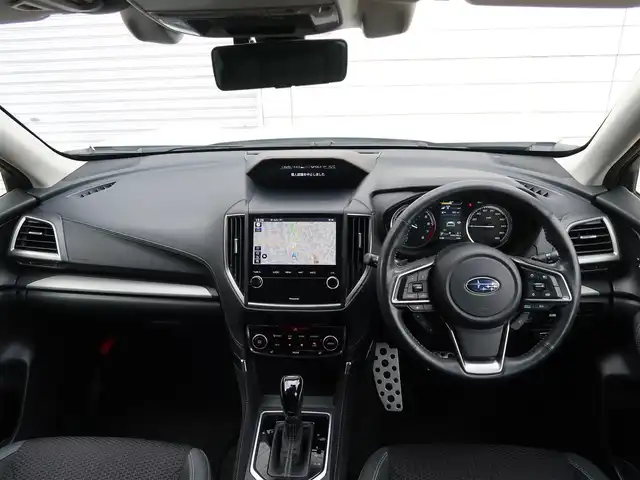 スバル フォレスター ハイブリッド アドバンス 石川県 2020(令2)年 6万km クリスタルホワイトP プリクラッシュ/車線逸脱警報/SI-DRIVE/パドルシフト/ACC/ステアリングヒーター/FRシートヒーター/Fドライブレコーダー/ETC/メモリーハイトリアゲート/運転席メモリー機能付きシート/オートライト/オートワイパー/純正フロアマット/トノカバー/コンソールボックスオプションベロア生地