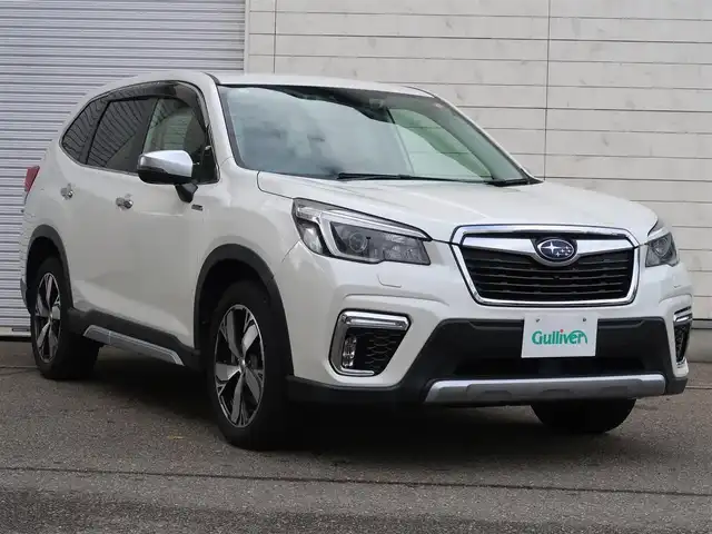 スバル フォレスター ハイブリッド アドバンス 石川県 2020(令2)年 6万km クリスタルホワイトP プリクラッシュ/車線逸脱警報/SI-DRIVE/パドルシフト/ACC/ステアリングヒーター/FRシートヒーター/Fドライブレコーダー/ETC/メモリーハイトリアゲート/運転席メモリー機能付きシート/オートライト/オートワイパー/純正フロアマット/トノカバー/コンソールボックスオプションベロア生地
