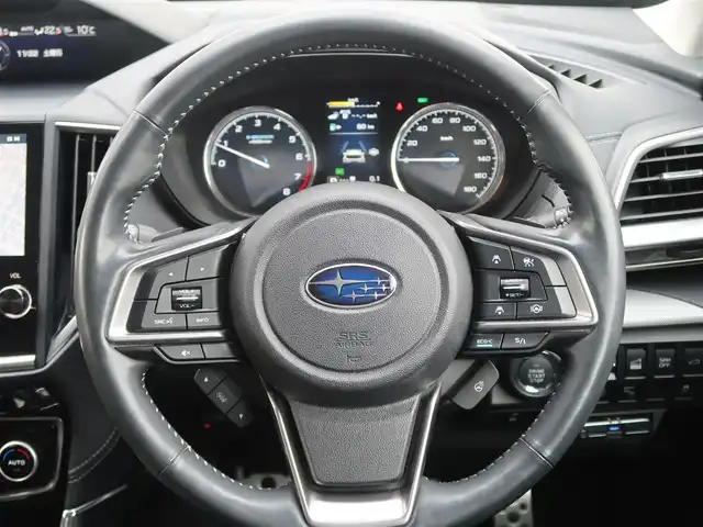 スバル フォレスター ハイブリッド アドバンス 石川県 2020(令2)年 6万km クリスタルホワイトP プリクラッシュ/車線逸脱警報/SI-DRIVE/パドルシフト/ACC/ステアリングヒーター/FRシートヒーター/Fドライブレコーダー/ETC/メモリーハイトリアゲート/運転席メモリー機能付きシート/オートライト/オートワイパー/純正フロアマット/トノカバー/コンソールボックスオプションベロア生地