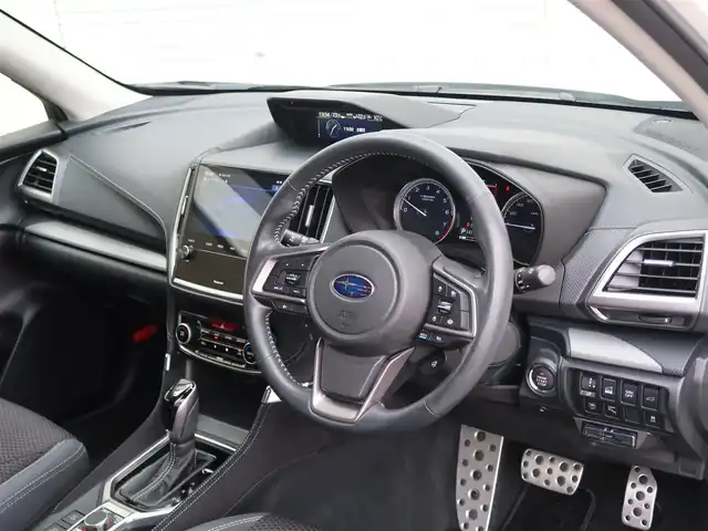 スバル フォレスター ハイブリッド アドバンス 石川県 2020(令2)年 6万km クリスタルホワイトP プリクラッシュ/車線逸脱警報/SI-DRIVE/パドルシフト/ACC/ステアリングヒーター/FRシートヒーター/Fドライブレコーダー/ETC/メモリーハイトリアゲート/運転席メモリー機能付きシート/オートライト/オートワイパー/純正フロアマット/トノカバー/コンソールボックスオプションベロア生地