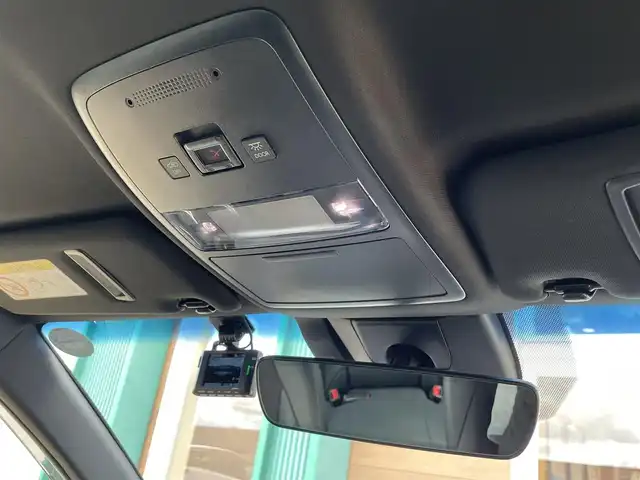 トヨタ クラウン ハイブリッド RS 宮崎県 2021(令3)年 4.5万km プレシャスホワイトパール 純正ナビ/Bluetooth/バックカメラ/全周囲カメラ/ETC/レーダークルーズコントロール/前後ドライブレコーダー/LEDヘッドライト/エアシート/シートヒーター/純正18インチアルミ/レーンディパーチャーアラート/プリクラッシュセーフティ/ブラインドスポットモニター/リヤクロストラフィックアラート
