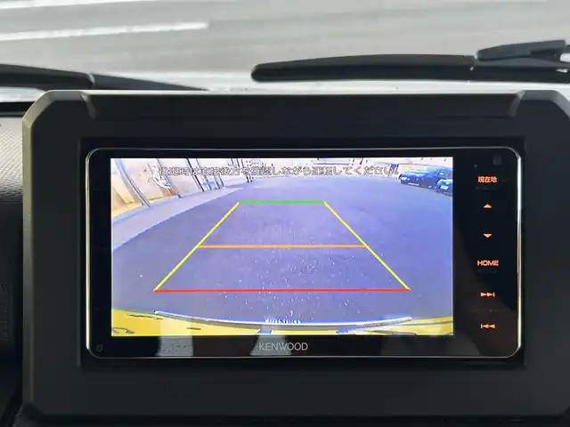 スズキ ジムニー XL 愛知県 2018(平30)年 4.9万km スペリアホワイト /4WD//社外メモリナビ(MDV-Z905W)//社外フルセグTV//AM/FM/CD/DVD/BT/iPod/USB/SD/HDMI//バックカメラ//ETC//社外メーター/社外サウンド(FOCAL)//前後ドライブレコーダー//ヒルディセントコントロール//横滑り防止装置//リヤデフォッガー//光軸調整ダイヤル//電格ミラー//純正ハロゲンライト//フロントフォグランプ//純正16インチアルミホイール//ドアバイザー//シートヒーター(D/N)//背面タイヤ//スマートキー//スペアキー1本//ダブル/サイドエアバッグ//イモビライザー//衝突安全ボディー//取扱説明書//ナビ説明書//保証書