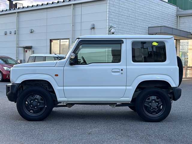 スズキ ジムニー XL 愛知県 2018(平30)年 4.9万km スペリアホワイト /4WD//社外メモリナビ(MDV-Z905W)//社外フルセグTV//AM/FM/CD/DVD/BT/iPod/USB/SD/HDMI//バックカメラ//ETC//社外メーター/社外サウンド(FOCAL)//前後ドライブレコーダー//ヒルディセントコントロール//横滑り防止装置//リヤデフォッガー//光軸調整ダイヤル//電格ミラー//純正ハロゲンライト//フロントフォグランプ//純正16インチアルミホイール//ドアバイザー//シートヒーター(D/N)//背面タイヤ//スマートキー//スペアキー1本//ダブル/サイドエアバッグ//イモビライザー//衝突安全ボディー//取扱説明書//ナビ説明書//保証書
