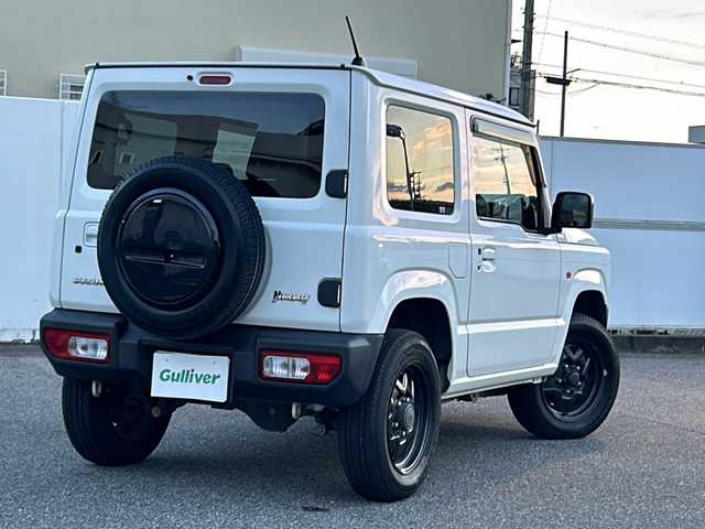 スズキ ジムニー XL 愛知県 2018(平30)年 4.9万km スペリアホワイト /4WD//社外メモリナビ(MDV-Z905W)//社外フルセグTV//AM/FM/CD/DVD/BT/iPod/USB/SD/HDMI//バックカメラ//ETC//社外メーター/社外サウンド(FOCAL)//前後ドライブレコーダー//ヒルディセントコントロール//横滑り防止装置//リヤデフォッガー//光軸調整ダイヤル//電格ミラー//純正ハロゲンライト//フロントフォグランプ//純正16インチアルミホイール//ドアバイザー//シートヒーター(D/N)//背面タイヤ//スマートキー//スペアキー1本//ダブル/サイドエアバッグ//イモビライザー//衝突安全ボディー//取扱説明書//ナビ説明書//保証書