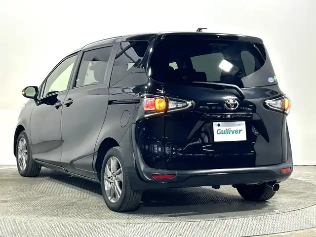 トヨタ シエンタ G 大阪府 2019(平31)年 2.8万km ブラックマイカ 純正ナビTV 360カメラ 両側パワースライドドア 衝突軽減ブレーキ レーンアシスト オートハイビーム スマートキー プッシュスタート オートエアコン 前後ドライブレコーダー ETC