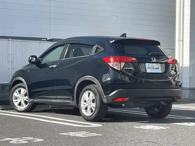 ホンダ ヴェゼル 群馬県 2016(平28)年 16.3万km クリスタルブラックパール ホンダセンシング/・衝突軽減ブレーキシステム/・アクティブクルーズコントロール/・車線維持支援システム/純正インターナビゲーション/（CD/DVD/HDMI/BT/USB/ワンセグTV）/バックカメラ/ビルトインETC/ステアリングスイッチ/アイドリングストップ/LEDヘッドライト/フォグライト/電格ミラー/ドアバイザー/純正フロアマット/純正16インチアルミホイール