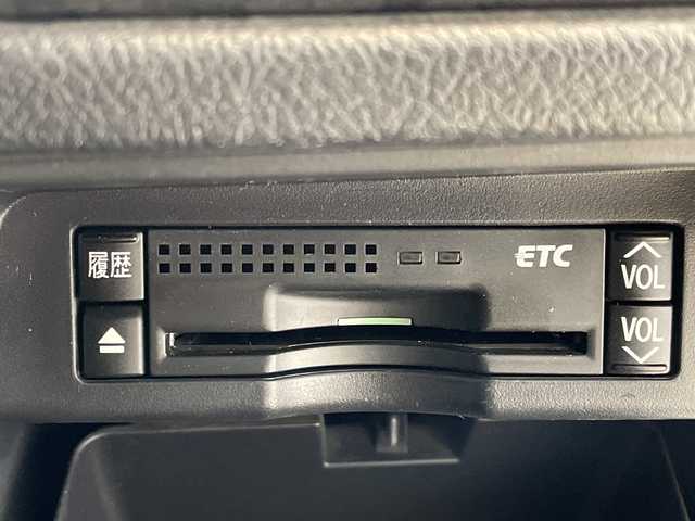 トヨタ ノア X スマートエディション 埼玉県 2011(平23)年 10万km ホワイトパールクリスタルシャイン 純正ナビ/　　CD/ワンセグTV/バックカメラ/両側パワースライドドア/HIDオートライト/ステアリングスイッチ/プッシュスタート/ETC/禁煙車