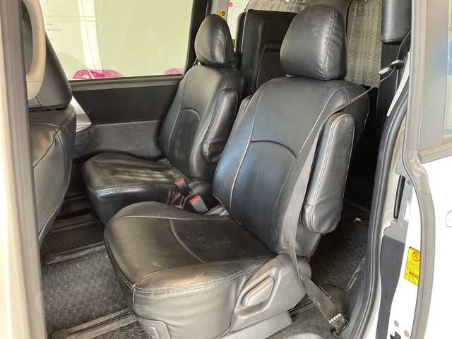 トヨタ ノア X スマートエディション 埼玉県 2011(平23)年 10万km ホワイトパールクリスタルシャイン 純正ナビ/　　CD/ワンセグTV/バックカメラ/両側パワースライドドア/HIDオートライト/ステアリングスイッチ/プッシュスタート/ETC/禁煙車