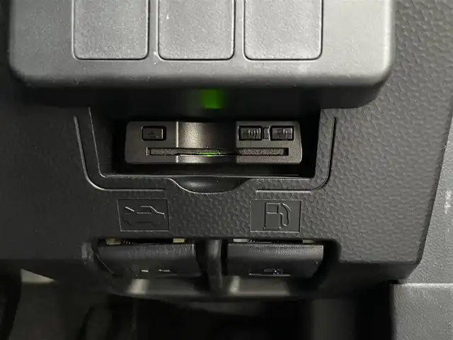 ダイハツ トール カスタムG SAⅡ 埼玉県 2018(平30)年 11.1万km ブラックマイカメタリック (株)IDOMが運営する【じしゃロン川越店】の自社ローン専用車両になります。こちらは現金またはオートローンご利用時の価格です。自社ローンご希望の方は別途その旨お申付け下さい/社外ナビ(CN-RE07WD)/Ｂカメラ/ＴＶ/ＣＤ／ＤＶＤ/ＢＴ　/両側パワースライドドア/衝突軽減ブレーキ　/車線逸脱警告/クルーズコントロール/純正アルミ付きサマータイヤ有り/ＬＥＤ/ＥＴＣ/スマートキー