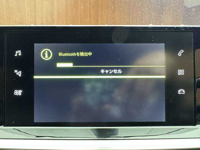 プジョー ２０８ GT ライン 千葉県 2020(令2)年 2.2万km パール ＡＣＣ　/ハーフレザーシート　/ナビ　/Ｂｌｕｅｔｏｏｔｈ接続　/Ｂカメラ　/フルＬＥＤヘッドライト　/インテリジェントハイビーム　/衝突軽減Ｂ　/ブラインドスポット　/レーンキープアシスト　/スマートキー　/ＥＴＣ