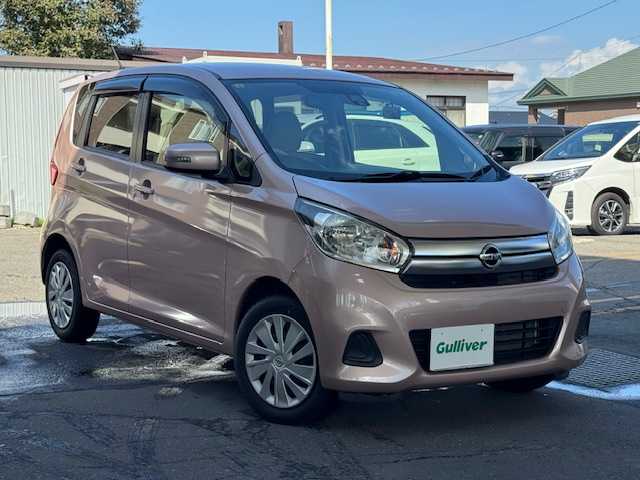 日産 デイズ X 道東・釧路十勝 2016(平28)年 3.1万km シルキーローズM ４WD/衝突軽減ブレーキ/純正OPナビ(MM316D-W)/CD/DVD/BT/MSV/フルセグTV/全方位モニター/社外キセノンライト/前後ドライブレコーダー/運転席シートヒーター/ETC/純正マット