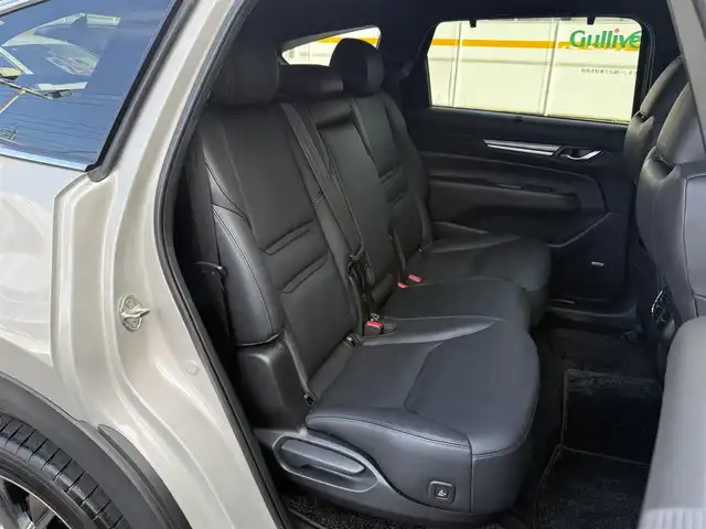 マツダ ＣＸ－８ 25S Lパッケージ 愛知県 2022(令4)年 2.6万km プラチナクォーツメタリック /禁煙車//ワンオーナー//サンルーフ//BOSEサウンド//メーカーナビ//フルセグ/USB/ACP/AA/BT//アラウンドビューモニター//前後ドライブレコーダー//ワイヤレス充電//黒革シート//前席パワーシート//運転席シートメモリー//前後シートヒーター//電動パーキングブレーキ//オートホールド//自動防眩ルームミラー//MTモード付AT//LEDオートライト//フォグランプ//オートハイビーム//オートワイパー//オートリトラウィンカーミラー//本革シート//本革巻きステアリング//ステアリングヒーター//パワーバックドア（ハンズフリー機能付き）//ルーフレール//スマートキー//スペアキー//プッシュスタート//ETC//SBS//MRCC//LAS//DAA//TSR//BSM//誤発進抑制機能//アドバンスドSCBS//RCTA//TCS//DSC//i-stop//パーキングセンサー//純正フロアマット//純正19AW//取扱説明書//ナビ取扱説明書//保証書//点検整備記録簿R4