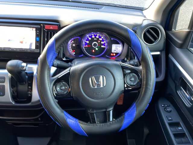 ホンダ Ｎ ＷＧＮ カスタム G Lパッケージ 新潟県 2016(平28)年 3.5万km ブリリアントスポーティブルーメタリック2トーン 4WD/ナビ：VXM-145VSi（BT/DTV）/バックカメラ/前席シートヒーター/前後ドライブレコーダー/ハーフレザー/シティブレーキアクティブシステム/スペアキー1本/夏冬タイヤ/ステアリングスイッチ/電動格納ミラー/ドアバイザー/フォグランプ