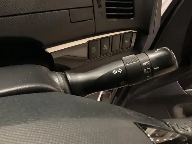 トヨタ エスティマ ハイブリッド アエラス 愛知県 2012(平24)年 14.3万km ホワイトパールクリスタルシャイン 純正ＳＤナビ　/フルセグ　/バックカメラ　/パワーバックドア　/両側パワースライドドア　/クルーズコントロール　/スマートキー　/ビルトインＥＴＣ　/ＡＣ１００Ｖ　/後席モニター　/ドライブレコーダー　/ＨＩＤヘッド