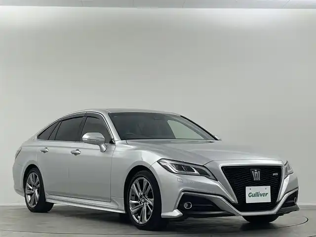 トヨタ クラウン ハイブリッド RS アドバンス 埼玉県 2021(令3)年 2.1万km シルバーM 純正１０．５型ナビ　温冷シート　Ｂカメラ　ＢＳＭ　ＨＵＤ　ＬＥＤヘッドライト　ビルトインＥＴＣ　ドライブレコーダー　パワーシート　フルセグ　ＢＴ　ＵＳＢ　ＭＴモード付ＡＴ　追従走行 衝突被害軽減 ステアリングヒーター　オートハイビーム　レーンキープ　コーナーセンサー　純正フロアマット　スマートキー　プッシュスタート　アイドリングストップ　