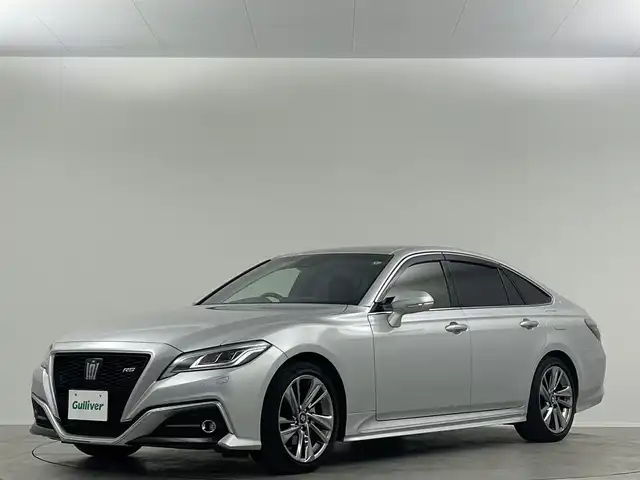トヨタ クラウン ハイブリッド RS アドバンス 埼玉県 2021(令3)年 2.1万km シルバーM 純正１０．５型ナビ　温冷シート　Ｂカメラ　ＢＳＭ　ＨＵＤ　ＬＥＤヘッドライト　ビルトインＥＴＣ　ドライブレコーダー　パワーシート　フルセグ　ＢＴ　ＵＳＢ　ＭＴモード付ＡＴ　追従走行 衝突被害軽減 ステアリングヒーター　オートハイビーム　レーンキープ　コーナーセンサー　純正フロアマット　スマートキー　プッシュスタート　アイドリングストップ　