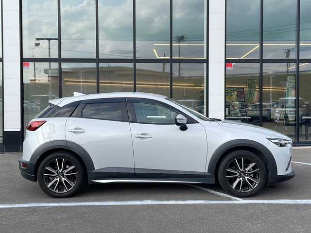 マツダ ＣＸ－３ XD ツーリング 青森県 2015(平27)年 10.2万km セラミックM ・４WD/・純正フルセグナビTV/・AM/FM/Bluetooth/CD/DVD/・レーンキープアシスト/・追従型クルーズコントロール/・コーナーセンサー/・横滑り抑制装置/・衝突軽減装置/・D＋N席シートヒーター/・純正フロアマット/・純正ETC/・MT付ATパドルシフト/・ハーフレザーシート/・USBソケット/・シガーソケット/・オートライト/・オートハイビーム/・ステアリングスイッチ/・プッシュスタート/・バックカメラ/・純正AW18インチ夏タイヤ装着/・社外AW冬タイヤ積込