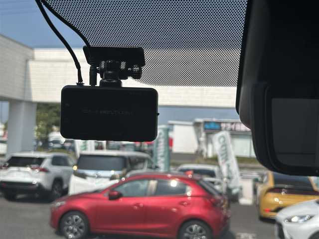トヨタ アルファード Z 埼玉県 2024(令6)年 0.9万km プラチナホワイトパールマイカ 登録時走行距離8205km/純正DA（ナビ機能有）/フルセグテレビ/バックカメラ/オットマン/クルーズコントロール（ACC)/サンルーフ/プッシュスタート/両側パワースライドドア/パワーバックドア/ETC/ABS/全席パワーシート/全方位車外カメラ/Bluetooth接続/スマートキー/WAC/クリアランスソナー/パーキングサポートブレーキ/シートヒーター/エアシート