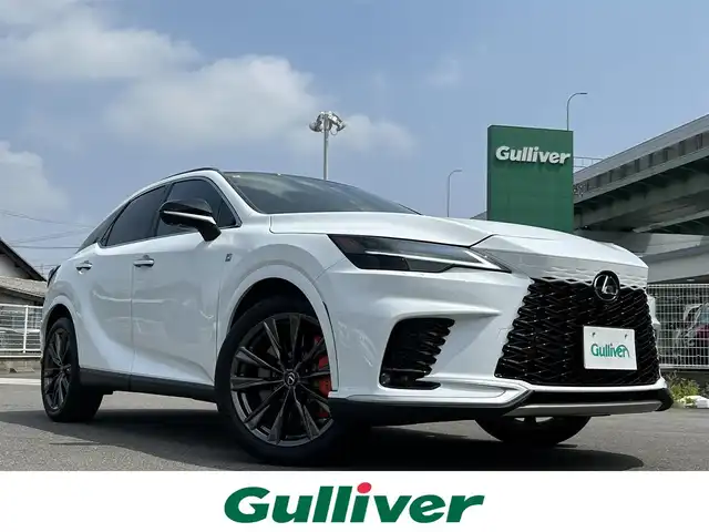 レクサス ＲＸ 350 Fスポーツ 愛知県 2024(令6)年 0.6万km ホワイトノーヴァガラスフレーク 4WD/パノラマルーフ /デジタルインナーミラー/オレンジブレーキキャリパー/スマートキー/プッシュスタート/純正14インチナビ/フルセグTV/BT/パノラミックビューモニター/ビルトイン2.0ETC/純正21インチAW/レクサスチームメイト/レクサスセーフティシステムプラス/ハーフレザーシート/前席パワーシート（D席メモリー付き）/前席シートヒーター/エアシート/ハンドルヒーター /AC100V電源/純正フロアマット/取説、保証書/スペアキー