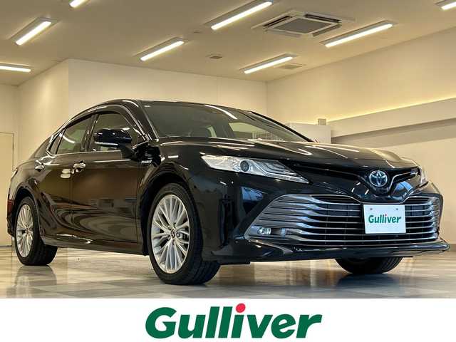 トヨタ カムリ G レザーパッケージ 岐阜県 2018(平30)年 5.3万km アティチュードブラックマイカ 純正SDナビ/・フルセグTV/・Bluetooth接続/・CD/DVD/Blu-ray/・SDミュージックサーバー/・AM/FM/ToyotaSafetySense/・プリクラッシュセーフティ/・レーンディパーチャーアラート/・レーダークルーズコントロール/・オートマチックハイビーム/バックカメラ/ビルトインETC/レザーシート /前席パワーシート/前席シートヒーター/LEDヘッドライト/スマートキー/スペアキー/プッシュスタート /保証書