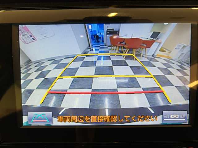 トヨタ カムリ G レザーパッケージ 岐阜県 2018(平30)年 5.3万km アティチュードブラックマイカ 純正SDナビ/・フルセグTV/・Bluetooth接続/・CD/DVD/Blu-ray/・SDミュージックサーバー/・AM/FM/ToyotaSafetySense/・プリクラッシュセーフティ/・レーンディパーチャーアラート/・レーダークルーズコントロール/・オートマチックハイビーム/バックカメラ/ビルトインETC/レザーシート /前席パワーシート/前席シートヒーター/LEDヘッドライト/スマートキー/スペアキー/プッシュスタート /保証書