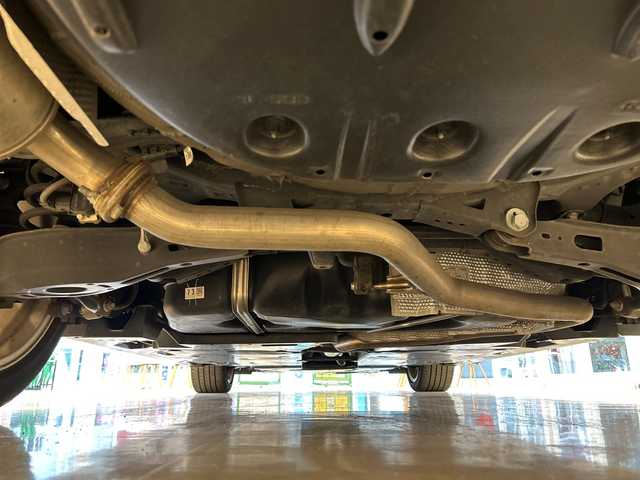 トヨタ カムリ G レザーパッケージ 岐阜県 2018(平30)年 5.3万km アティチュードブラックマイカ 純正SDナビ/・フルセグTV/・Bluetooth接続/・CD/DVD/Blu-ray/・SDミュージックサーバー/・AM/FM/ToyotaSafetySense/・プリクラッシュセーフティ/・レーンディパーチャーアラート/・レーダークルーズコントロール/・オートマチックハイビーム/バックカメラ/ビルトインETC/レザーシート /前席パワーシート/前席シートヒーター/LEDヘッドライト/スマートキー/スペアキー/プッシュスタート /保証書