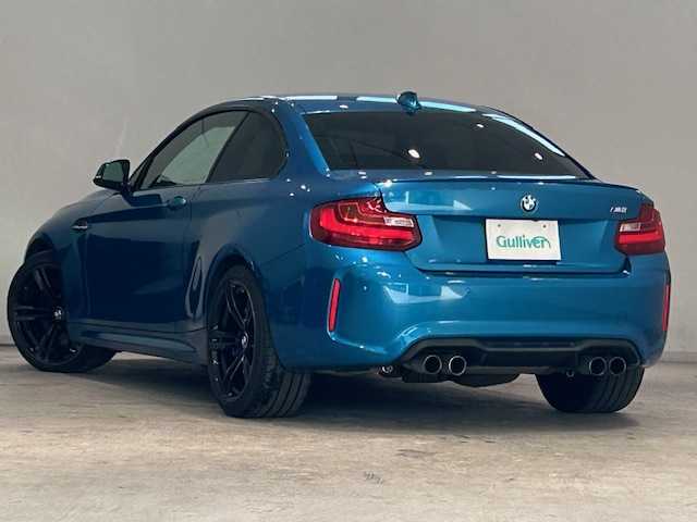 ＢＭＷ Ｍ２ 宮城県 2017(平29)年 7万km 青 ツインターボ/純正SDナビ/・CD/DVD/BT/・バックカメラ/・ETC/インテリジェントセーフティ/クリアランスソナー/速度警告/レザーシート/・シートヒーター（運転席/助手席）/・パワーシート（運転席/助手席）/・シートメモリー（運転席）/LEDヘッドライト/・オートライト/革巻きステアリング/・ステアリングスイッチ/・パドルシフト/純正アルミホイール/電動格納ミラー