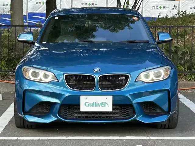 ＢＭＷ Ｍ２ 宮城県 2017(平29)年 7万km 青 ツインターボ/純正SDナビ/・CD/DVD/BT/・バックカメラ/・ETC/インテリジェントセーフティ/クリアランスソナー/速度警告/レザーシート/・シートヒーター（運転席/助手席）/・パワーシート（運転席/助手席）/・シートメモリー（運転席）/LEDヘッドライト/・オートライト/革巻きステアリング/・ステアリングスイッチ/・パドルシフト/純正アルミホイール/電動格納ミラー