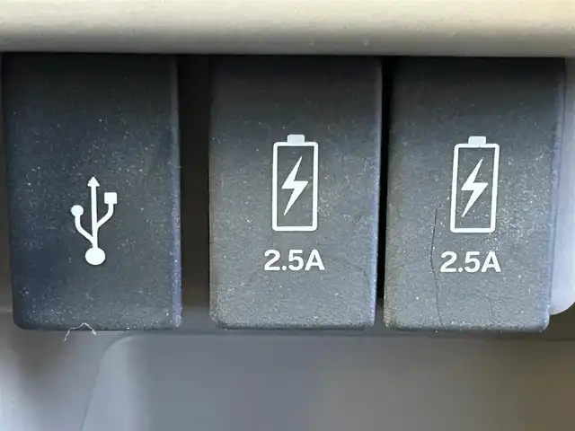 ホンダ Ｎ ＷＧＮ G SSパッケージ 岡山県 2016(平28)年 11.6万km プレミアムホワイトパールⅡ 登録時走行距離115154km/ワンオーナー/純正ナビ/地デジTV(AM/FM/CD/DVD/Bluetooth)/バックカメラ/ビルトインETC/ドライブレコーダー/シティブレーキアクティブシステム/横滑り防止装置/アイドリングストップ/電動格納ミラー/オートライト/USB端子/フロアマット/プッシュスタート/スマートキー×2/保証書/取扱説明書