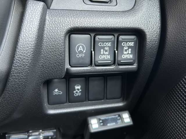 日産 デイズ ルークス ハイウェイスターX Gパッケージ 富山県 2015(平27)年 2.8万km ブラック (株)IDOMが運営する【じしゃロン甲府店】の自社ローン専用車両になります。/こちらは現金またはオートローンご利用時の価格です。自社ローンご希望の方は別途その旨お申付け下さい/ローダウン/４ＷＤ/スマートキー /両側パワースライドドア/社外ドラレコ/社外ナビ・フルセグＴＶ/ＣＤ・ＤＶＤ・ＳＤ再生可能/アラウンドビューカメラ/ＥＴＣ/ＨＩＤオートライト/スペアキー/保証書・取説書